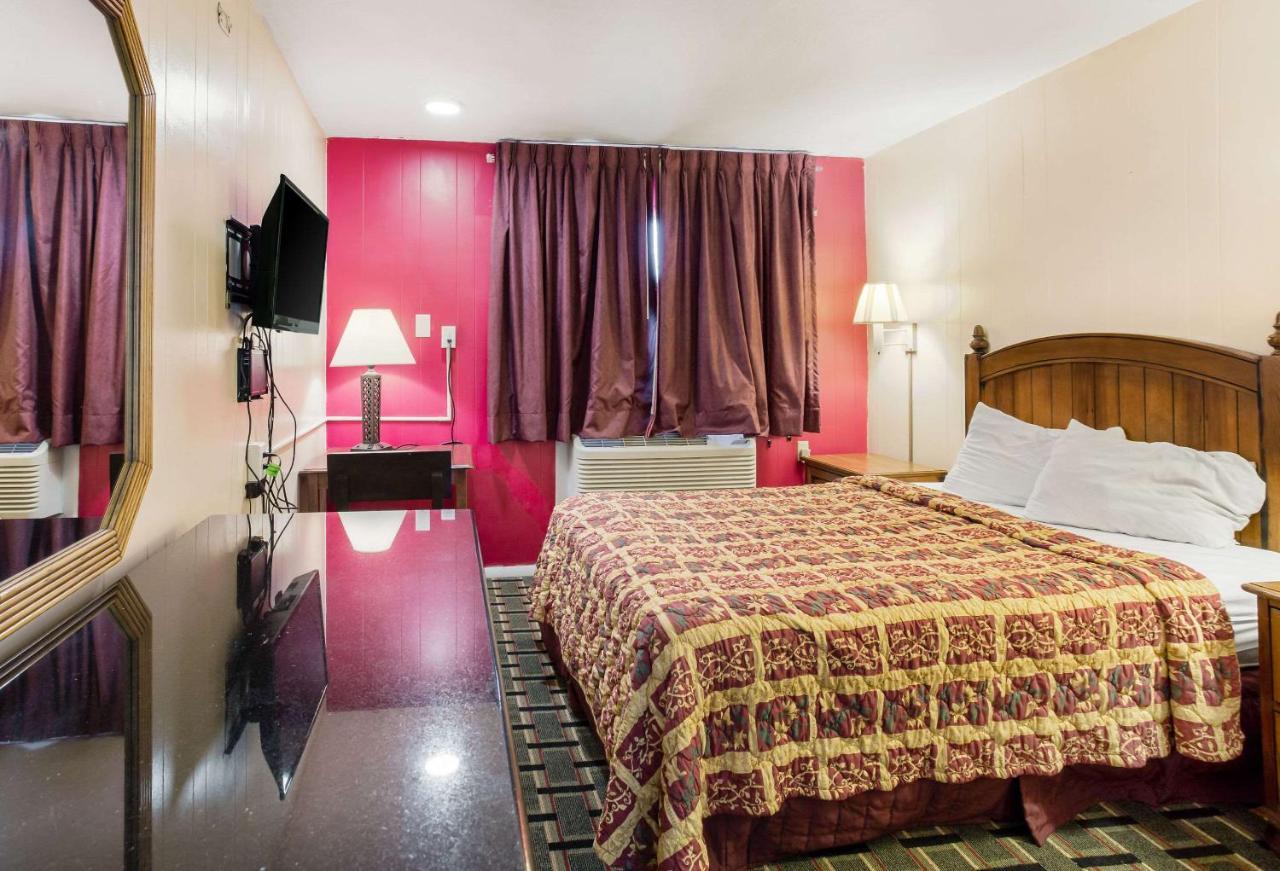 Rodeway Inn & Suites Raton Exterior foto